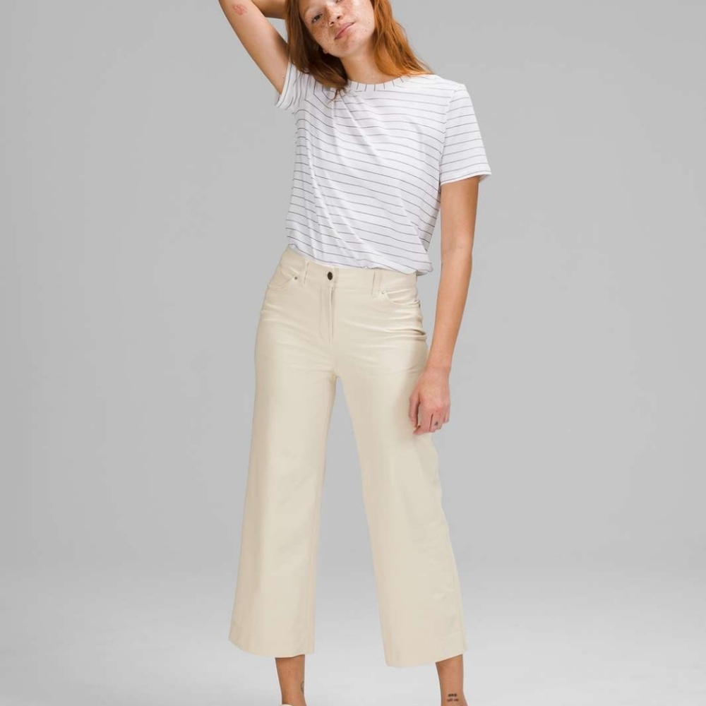 Lululemon City Sleek 5 Pocket Wide-Leg High Rise 7/8 Length Pant White Opal 27 M
